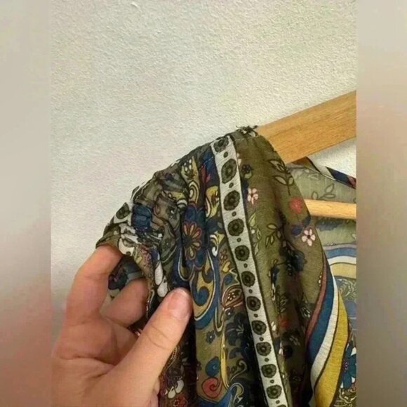 Eyelash Couture dress green floral knee length short sleeve cowl neck size large - Picture 4 of 12